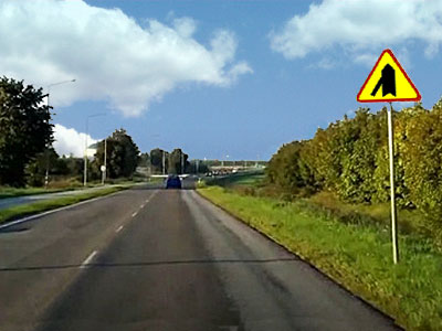 wlot drogi jednokierunkowej