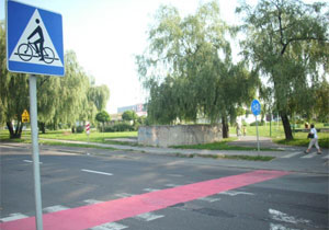 oznaczony przejazd dla rowerzyst�w