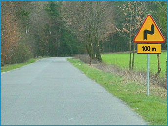 odległość od pierwszego zakrętu to...