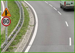 skrzyżowanie z drogą podporządkowaną