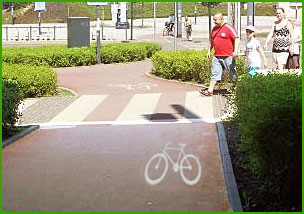 przejście na ścieżce rowerowej